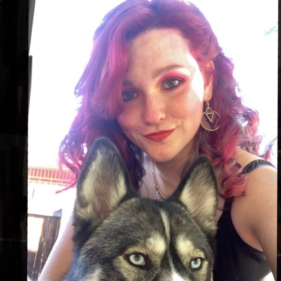 Meet your Posher, Posh - Picture 2 of 2